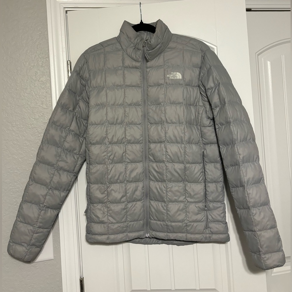 NWOT Men’s Small North Face ThermoBall Eco Jacket